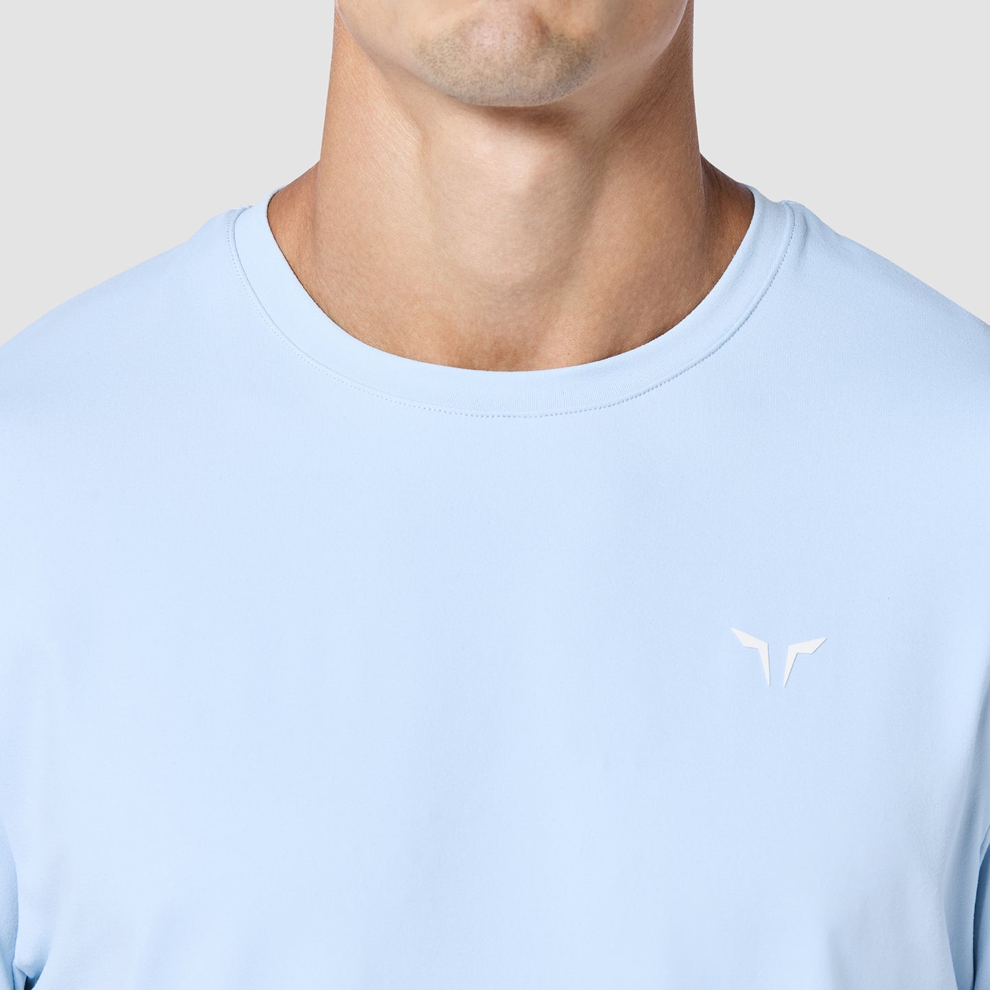 Essential Gym Tee - Skyway