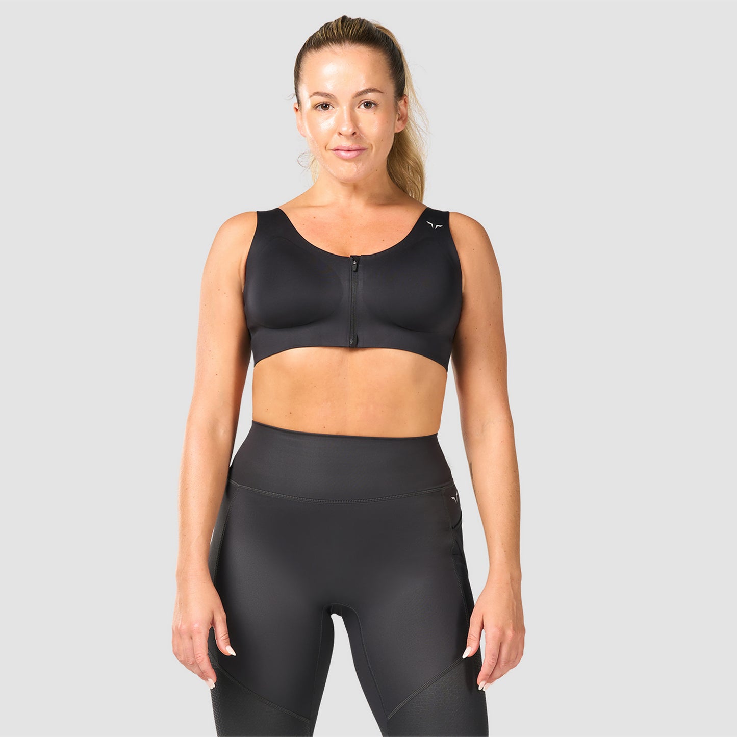 Performance Zip Up Bra - Black