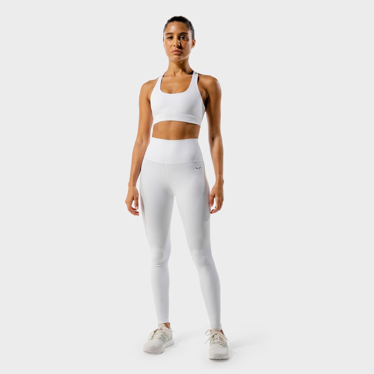 squatwolf-workout-clothes-core-agile-bra-white-sports-bra-for-gym