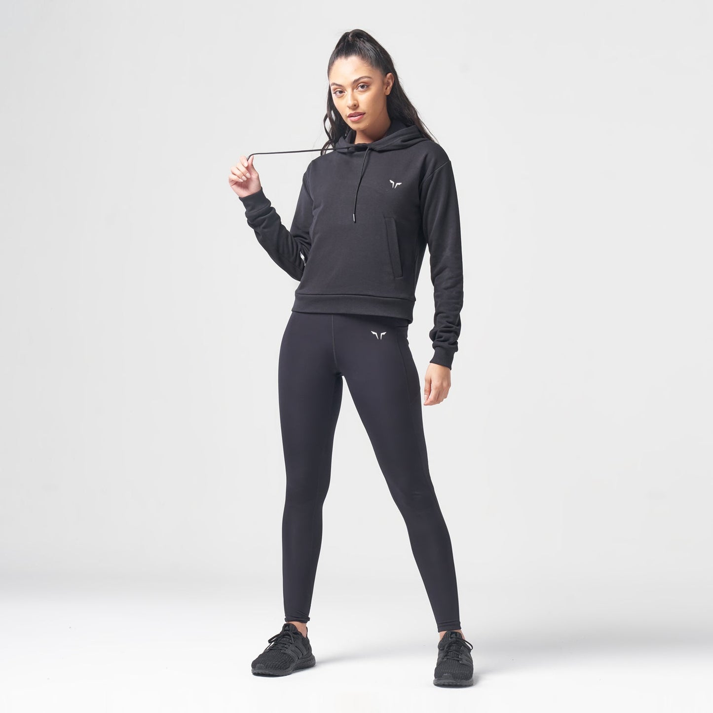 squatwolf-gym-wear-essential-warm-up-hoodie-black-workout-hoodie-for-women